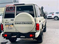 Toyota Land Cruiser 70